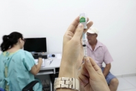 1º dia de vacinação contra a gripe - Fotografo: Rogerio da Silva - Data: 25/04/2016