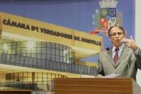 Prefeito Carlito Merss participa da abertura do ano legislativo da Câmara de Vereadores de Joinville. - Fotografo: Mauro Artur Schlieck - Data: 01/02/2012
