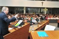 O prefeito de Joinville participou na noite desta sexta-feira (21/10) da sessão solene que homenageou o Padre Renato - Fotografo: Sabrina Seibel - Divulgação CVJ - Data: 21/10/2011