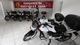 Prefeitura de Joinville entrega motos para a Vigilância Ambiental usar no combate a dengue - Fotografo: Jacksson Zanco / Secom - Data: 22/02/2016