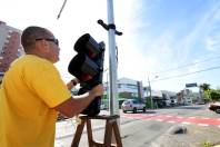 Instalação de Semáforos no cruzamento das ruas Blumenau com Timbó - Fotografo: Rogerio da Silva - Data: 28/11/2013