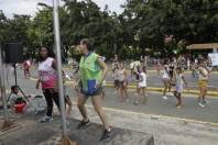 Felej reinicia Joinville Movimento na Avenida Hermann August Lepper = Aula de dança Zumba. - Fotografo: Phelippe José - Data: 01/03/2015