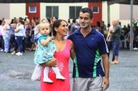 Lucimara Bello da Luz, Eraldo Pedro Cardoso e a filha Rihanna Cardoso estão felizes com a nova casa. Eles vão morar no Residencial Trentino. - Fotografo: Kátia Nascimento - Data: 22/03/2012