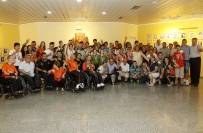 O prefeito Carlito Merss recebeu na tarde desta quarta-feira (28/11), na Sala do Colegiado, a delegação joinvilense campeã do Parajasc 2012 realizado em Brusque. A equipe veio compartilhar o título de bicampeão - Fotografo: Kátia Nascimento - Data: 28/11/2012