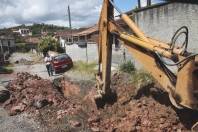 Drenagem rua Cidadela de Ivai no Profipo - Fotografo: Phelippe José - Data: 21/01/2015