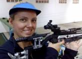 Mais de 700 atletas de tiro estiveram em atividade neste fim de semana (17 e 18/3) em Joinville. Rosane Ewal segue na liderança do ranking nacional em três categorias. - Fotografo: Divulgação Felej - Data: 19/03/2012