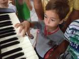 Projeto Musicando - leva educação musical aos CEIs de Joinville - Simdec - Fotografo: Secom / Divulgação - Data: 24/05/2016
