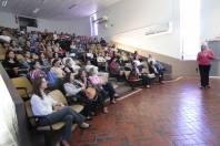 Cerest realiza evento para profissionais de salão de beleza sobre cuidados para evitar acidente e riscos no trabalho - Fotografo: Rogerio da Silva - Data: 03/08/2015