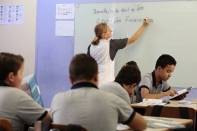 Aulas de educação financeira na Escola Municipal Silvio Sniecikoviski - Fotografo: Rogerio da Silva - Data: 16/04/2015