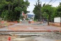 As obras de macrodrenagem e pavimentação asfáltica na sub-bacia do rio Morro Alto, nos bairros Glória e América, estão em andamento dentro do prazo previsto. - Fotografo: Kátia Nascimento - Data: 27/03/2012