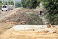 Subprefeitura Sul realiza colocação de galerias na rua Maria Catarina da Cunha - Fotografo: Rogerio da Silva - Data: 22/05/2015
