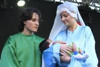 A programação do Natal dos Sonhos chegou nesta terça-feira até a comunidade do Aventureiro. As apresentações culturais valorizaram os princípios cristãos e o verdadeiro sentido do Natal, que é o nascimento do menino Jesus. - Fotografo: Mauro Artur Schlieck - Data: 20/12/2011