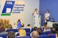Lançamento do "Natal dos Sonhos" de Joinville. Em seu discurso o prefeito Carlito Merss lembrou o que a Prefeitura tem feito para levar eventos culturais e lazer até os bairros. - Fotografo: Mauro Artur Schlieck - Data: 09/11/2011
