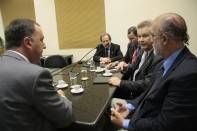 O prefeito Udo Döhler, junto com os secretários Romualdo França (Infraestrutura) e Nelson Corona (Fazenda) estiveram em Florianópolis para conhecer detalhes do empréstimo no Badesc - Fotografo: Eduardo Guedes de Oliveira - Data: 07/02/2013