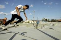 Nesta quarta-feira (2/11), a partir das 9h, o Parque da Cidade vai receber intervenções de arte urbana. Um grupo de dez atuantes da cultura hip-hop grafitará a pista de skate - Fotografo: Kátia Nascimento - Data: 01/11/2011