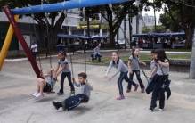 Biblioteca Plúbica de Joinville em parceria com a Felej realiza evento de recreação e lazer para as  crianças. - Fotografo: Phelippe José da Silva - Data: 08/10/2014