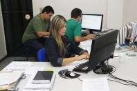 Os pregoeiros, servidores de carreira, ganharam sala exclusiva para a mediação dos pregões.  - Fotografo: Kátia Nascimento - Data: 10/05/2012