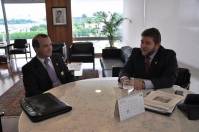 O secretário de Planejamento, Orçamento e Gestão, Adelir Stolf esteve nessa quarta-feira (11/1) em Brasília em reunião com o Ministro Interino de Relações Institucionais, Claudinei Nascimento - Fotografo: Daiany Nunes - Data: 11/01/2012