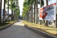 As obras de requalificação da Alameda Brüstlein, mais conhecida como Rua das Palmeiras, serão entregues nesta quinta-feira (5/7), às 19 horas. Equipes finalizam os últimos detalhes. - Fotografo: Mauro Artur Schlieck - Data: 05/07/2012