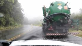 Operação de fiscalização de carga perigosa na serra dona francisca. Local Posto da PRE - Fotografo: Rogerio da Silva - Data: 17/04/2015