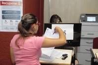Vence nesta sexta-feira (14/12) prazo de adesão ao programa que dá desconto de até 100% em juros e multas Atendimento é no piso térreo do Centreventos Cau Hansen. Entrega de senhas até 16h30 - Fotografo: Mauro Artur Schlieck - Data: 13/12/2012