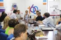 Apresentação dos Estudos sobre as Condições dos Trabalhadores no Mercado de Trabalho Formal no Município de Joinville aconteceu nesta quinta-feira (02/02). O prefeito Carlito Merss esteve presente. - Fotografo: Kátia Nascimento - Data: 02/02/2012