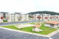 A Secretaria de Habitação e a Caixa Econômica Federal promovem neste sábado e domingo (11 e 12/2), no Ginásio Ivan Rodrigues, o sorteio de localização dos apartamentos aos mutuários do Residencial Trentino, localizado na rua Juliano Busarello, na zona Sul.  - Fotografo: Mauro Artur Schlieck / Secom - Data: 09/02/2012
