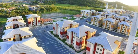 O sonho da casa própria está a um passo de se tornar realidade para mais 288 famílias de Joinville. As chaves do Condomínio Trentino II, no Boehmerwald, serão entregues nesta quinta-feira (31/5). - Fotografo: Mauro Artur Schlieck - Data: 30/05/2012