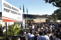 O hasteamento das bandeiras na EM Professora Virgínia Soares - Fotografo: Jaksson Zanco - Data: 05/06/2013