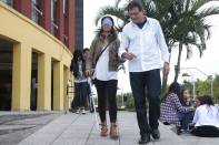 A bailarina do grupo Balé Cidade de Taubaté, Gabriela Valéria Vieira, de 18 anos, participou da oficina de acessibilidade “Outros Olhares sobre o Corpo”, nesta terça-feira (24/7), durante o 30º Festival de Dança. - Fotografo: Agobar Gonçalves Filho - Data: 24/07/2012