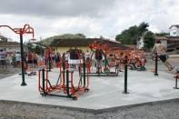 Inaugurada Academia de Ginastica para melhor idade no Costa e Silva. - Fotografo: Phelippe José - Data: 14/11/2013