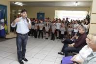 Entregue neste sábado à comunidade do Canela, em Pirabeiraba, as obras de ampliação e reforma da escola Emilio Paulo Roberto Hardt. O secretário da Educação, Marquinhos Fernandes, destacou a qualidade do ensino em Joinville. - Fotografo: Mauro Artur Schlieck - Data: 10/12/2011