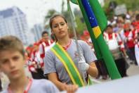 O desfile Cívico-Militar foi a atração nesta sexta-feira (7/9), data em que se comemora a Independência do Brasil. As escolas municipais também prestigiaram o evento. - Fotografo: Mauro Artur Schlieck - Data: 07/09/2012