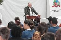 Mais de 200 pessoas, a maioria jovens e adolescentes, participaram na manhã desta quarta-feira (19/10) da Pré-Conferência Municipal dos Direitos da Criança e do Adolescente. O vice-prefeito, Ingo Butzke, prestigiou o evento - Fotografo: José Carlos Fornér - Data: 19/10/2011