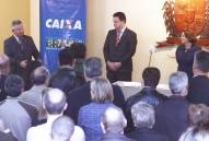 Prefeito Udo Döhler, vice Rodrigo Coelho e ministra da Secretaria de Relações  Institucionais Ideli Slavati durante assinaturas de convênios com a Caixa Econômica Federal  nas áreas de saneamento e esporte  - Fotografo: Jaksson Zanco - Data: 29/08/2013