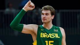 Jogador de basquete Tiago Splitter participa de evento em Joinville - Fotografo: Divulgação - Data: 25/06/2015