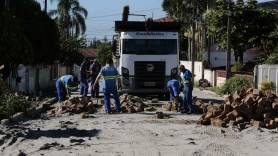 Subprefeitura Leste realiza a pavimentação da rua Paranavaí - Fotografo: Rogerio da Silva - Data: 31/03/2015