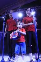 A programação do Natal dos Sonhos chegou nesta terça-feira até a comunidade do Aventureiro. As apresentações culturais valorizaram os princípios cristãos e o verdadeiro sentido do Natal, que é o nascimento do menino Jesus. - Fotografo: Mauro Artur Schlieck - Data: 20/12/2011