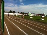 Neste sábado (1º/9), chegaram ao fim as disputas pelo atletismo nos 25º Joguinhos Abertos de SC, no município de Curitibanos (SC). A atleta da Felej Tamiris de Liz bateu o recorde nas três provas que participou e a delegação da Felej conquistou com o atletismo feminino seu primeiro troféu. - Fotografo: Divulgação Felej - Data: 01/09/2012