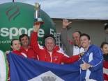 Lauro Hosapel coordenador atletismo recebe troféu de campeão geral  feminino nos 27º Joguinhos abertos em Caçador - Fotografo: Phelippe José da Silva - Data: 31/07/2014