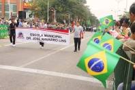 O desfile Cívico-Militar foi a atração nesta sexta-feira (7/9), data em que se comemora a Independência do Brasil. As escolas municipais também prestigiaram o evento. - Fotografo: Mauro Artur Schlieck - Data: 07/09/2012