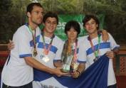 Equipe masculina de tênis(Gabriel Dias - Luiz Gustavo - Herick Isago) campeã da 14ª Olesc com seu técnico Diogo Cruz.  - Fotografo: Phelippe José da Silva - Data: 25/09/2014