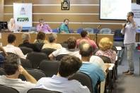 Ippuj se reúne com associações de moradores de toda cidade para fazer uma apresentação sobre a importância das audiências da LOT - Fotografo: Rogerio da Silva - Data: 17/11/2014