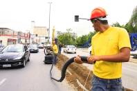 Obras de instalação para a nova iluminação da Avenida Beira-rio. - Fotografo: Mauro Arthur Schlieck - Data: 28/03/2012