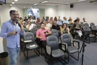 Ippuj se reúne com associações de moradores de toda cidade para fazer uma apresentação sobre a importância das audiências da LOT - Fotografo: Rogerio da Silva - Data: 17/11/2014