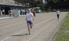 JEVILLE= Competição de atletismo na pista da Univille = Prova 400mts metros feminino - Fotografo: Phelippe José - Data: 15/09/2015