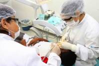 No dia 3 de abril as todas as unidades de saúde com atendimento odontológico estarão realizando exames preventivos de câncer bucal. A iniciativa da Secretaria da Saúde é motivada pelo fato de o câncer bucal ser uma das principais causas de óbito por neoplasias. - Fotografo: Mauro Arthur Schlieck - Data: 30/03/2012