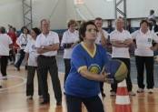 Sra. Margarida Cambará competindo na Prova de Gincana Recreativa(Basquete) na 23ª Olimpíada da Melhor Idade. - Fotografo: Phelippe José da Silva - Data: 21/08/2014