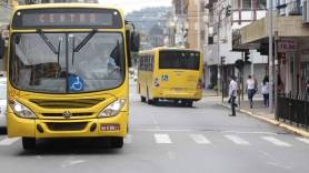 Corredor de ônibus na 9 de março - Fotografo: Rogerio da Silva - Data: 22/09/2015