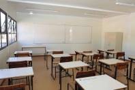O fim do turno intermediário na rede municipal de ensino acabou hoje (5/7) com a entrega das salas modulares na Escola Nilson Wilson Bender, bairro Paranaguamirim. Na foto as novas salas. - Fotografo: Mauro Artur Schlieck - Data: 05/07/2012